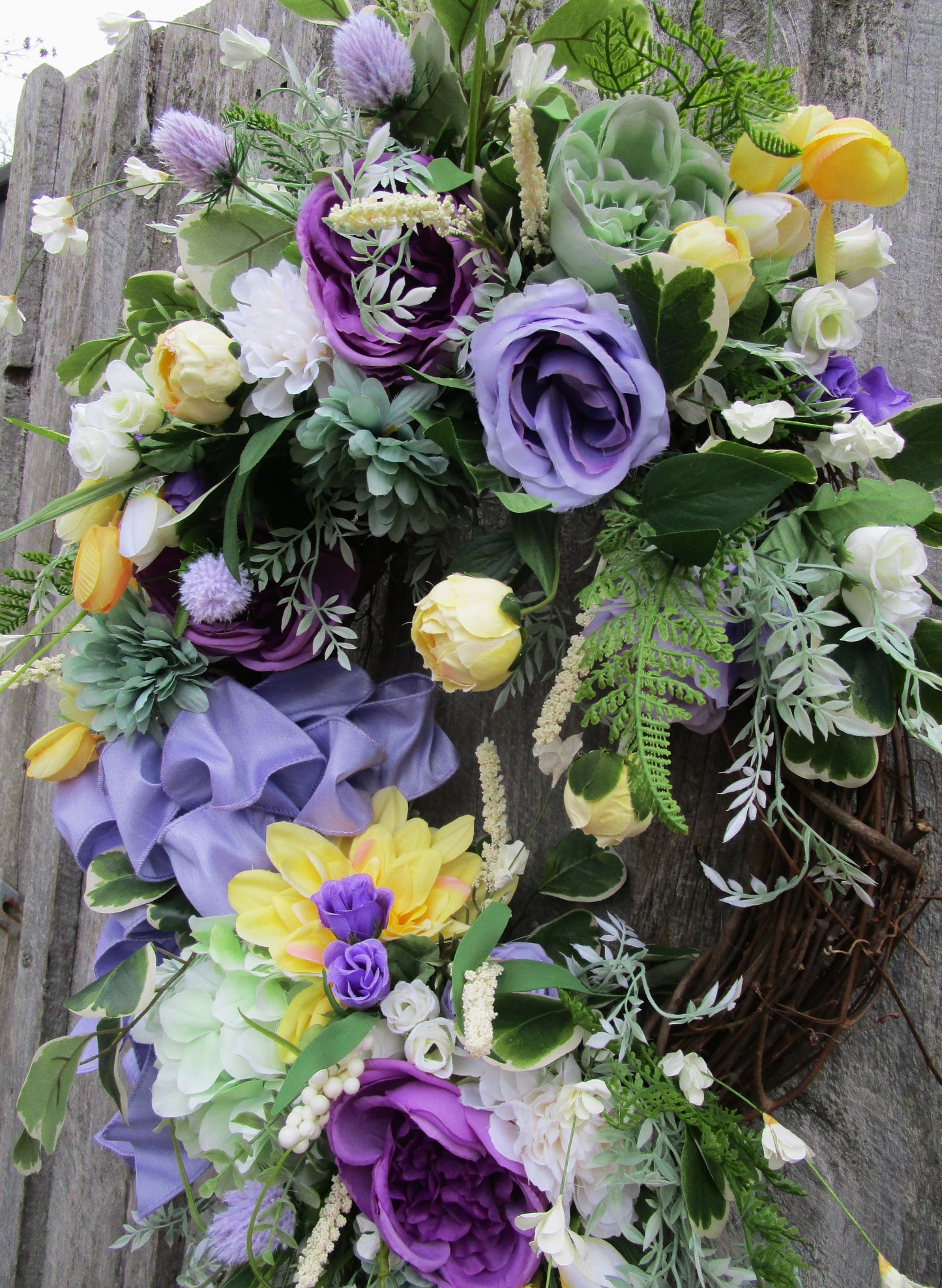 Keene Victorian Garden Wreath