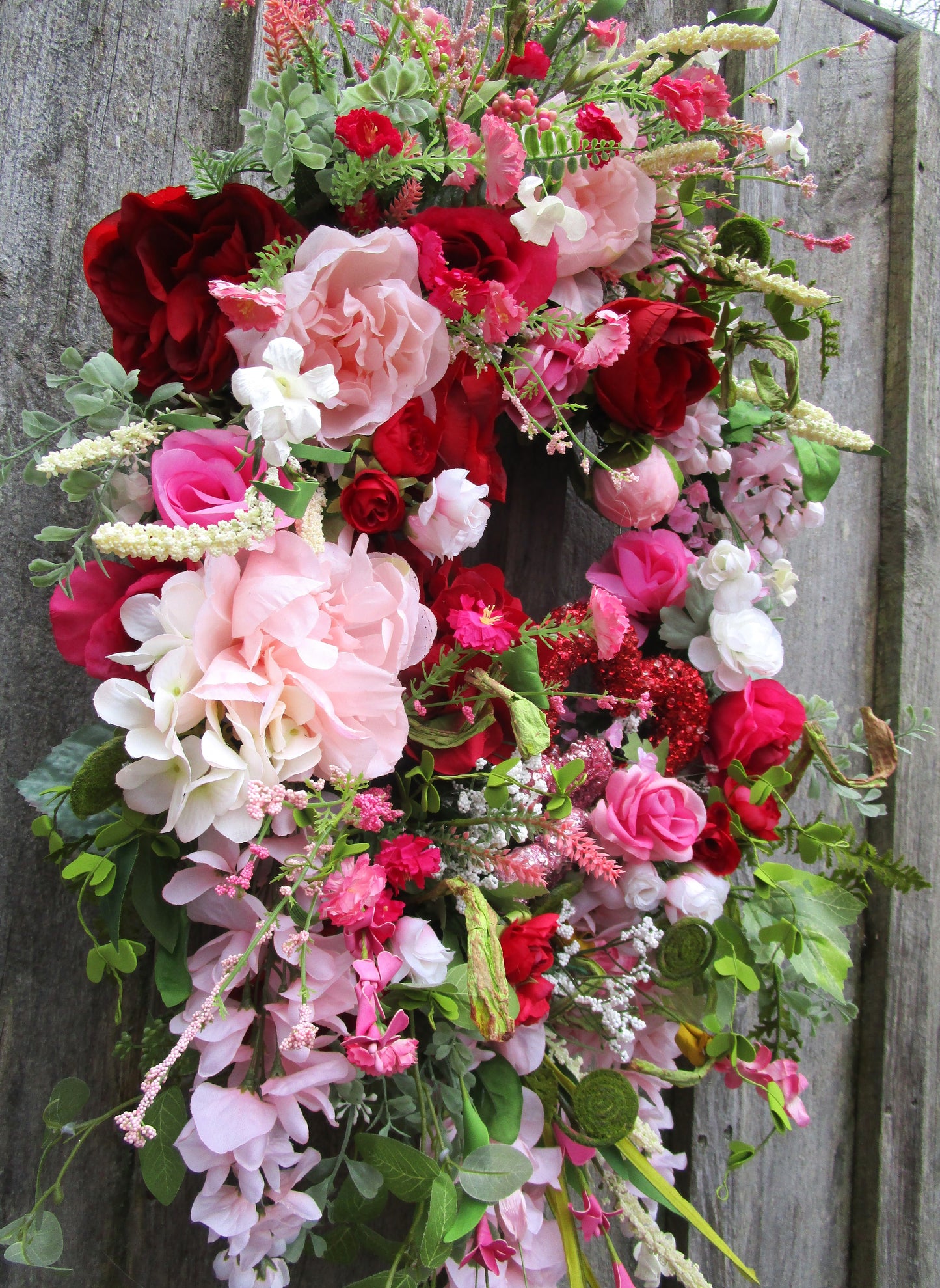 Cambridge Rose Garden Wreath