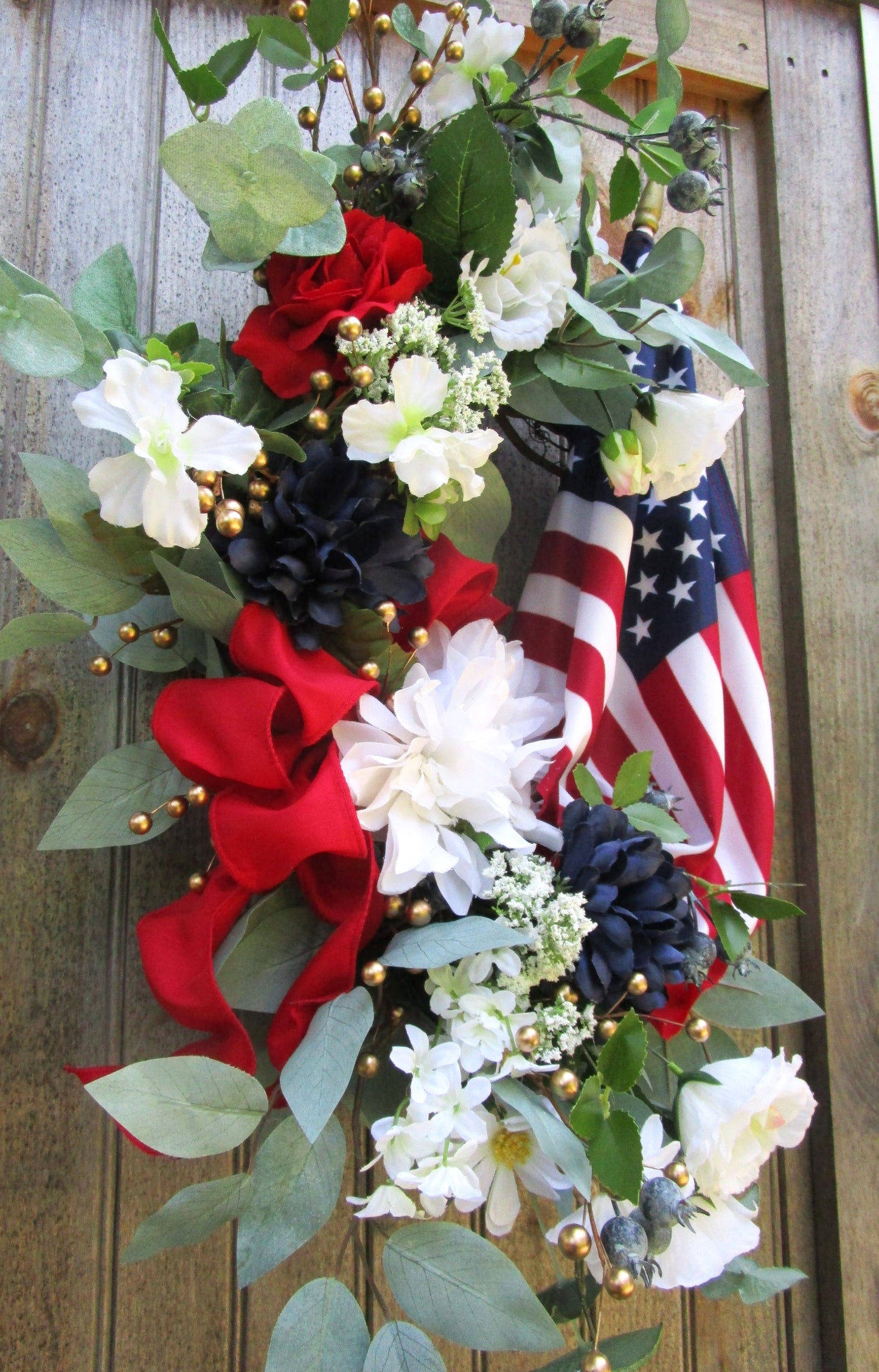 Bridgton Front Porch Flag Wreath