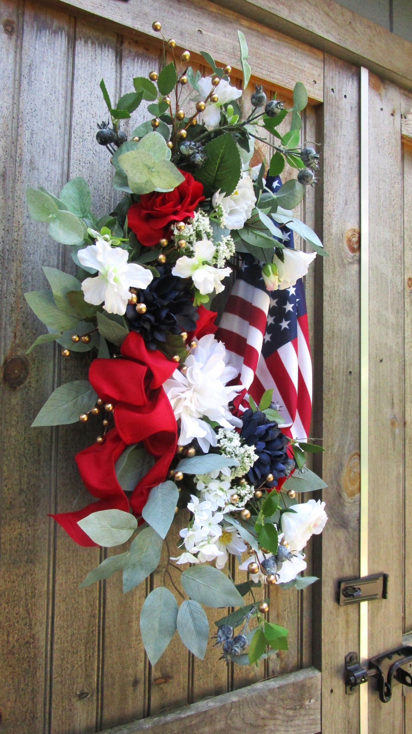 Bridgton Front Porch Flag Wreath