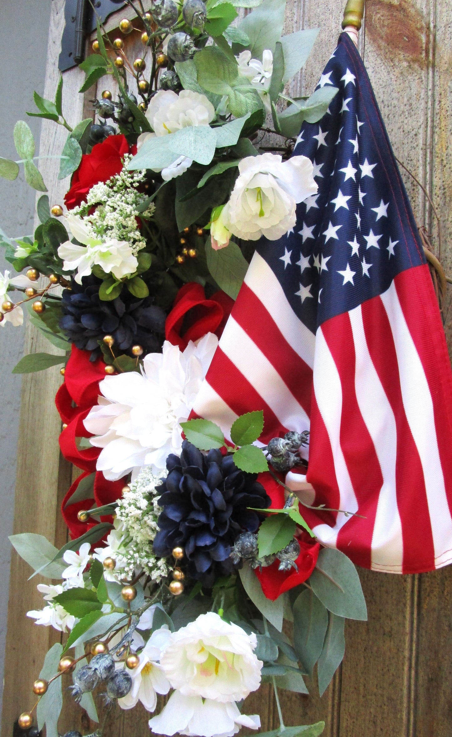 Bridgton Front Porch Flag Wreath